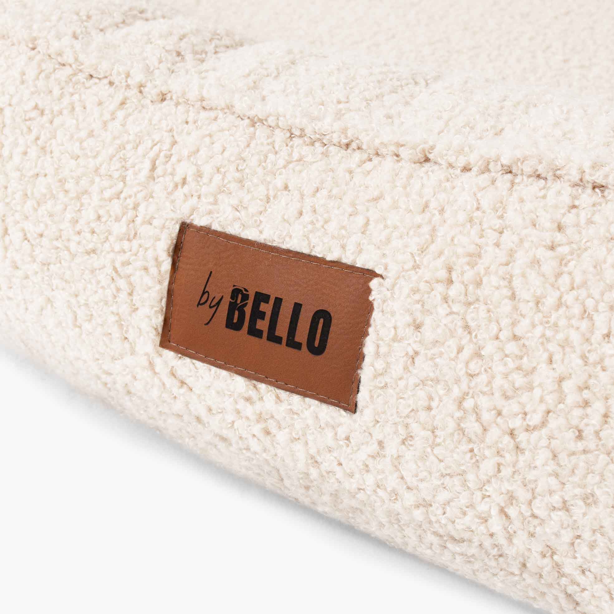 Orthopädisches Hundebett ROYAL aus Boucle - Creme