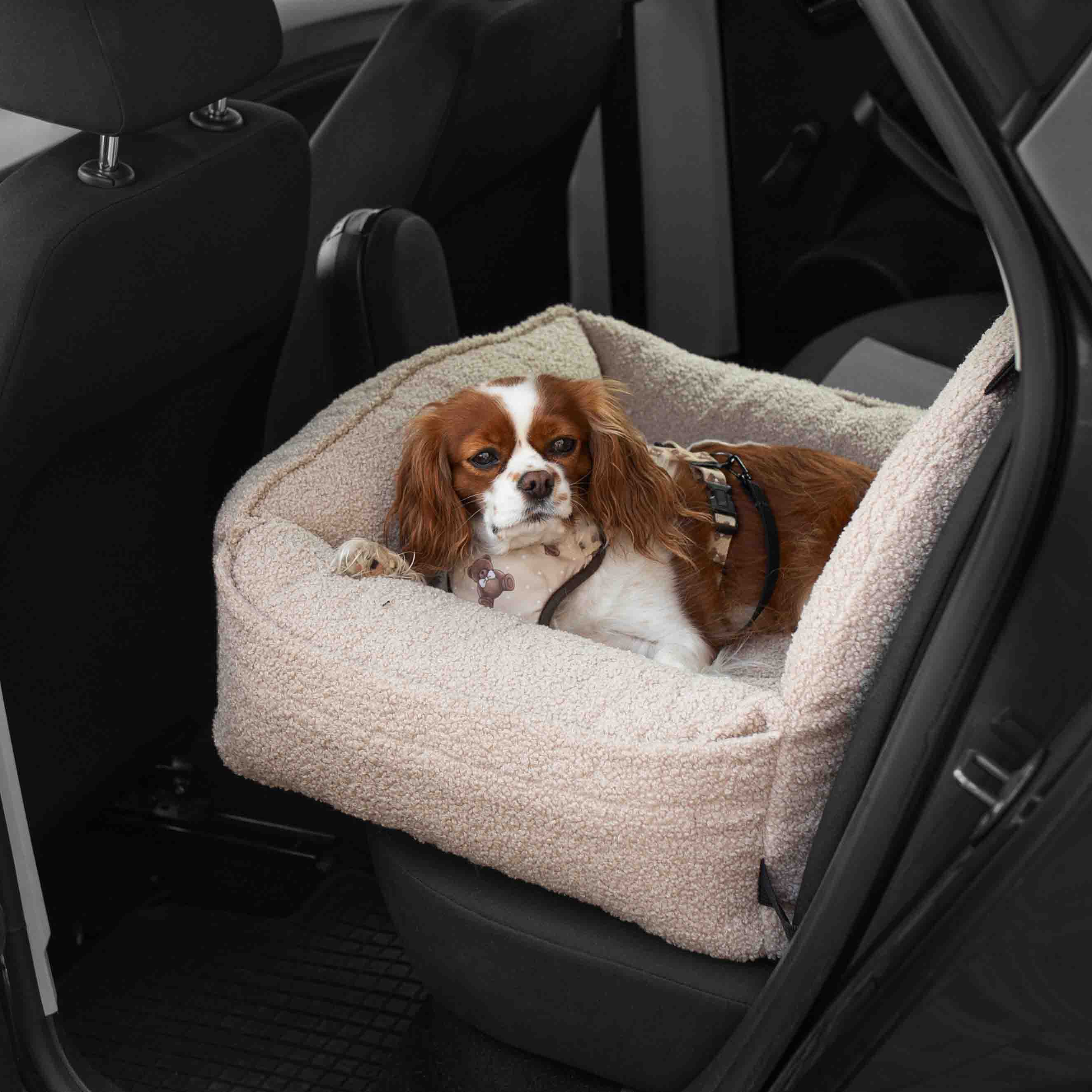 Hundeautositz Bouclé SAND